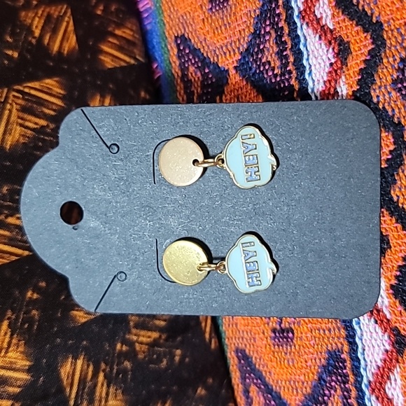 Hey - Picture 1 of 2